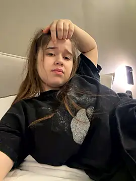 HornyGirlH's cam snapshot