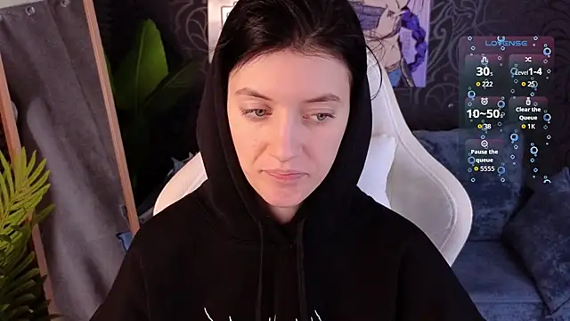 roxy_riot_'s cam snapshot