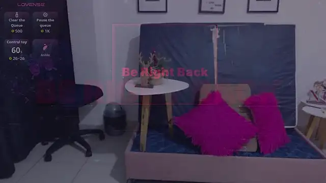 SammySmall_F_w's cam snapshot