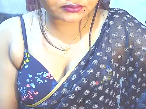 Nusrat_Faria07's cam snapshot