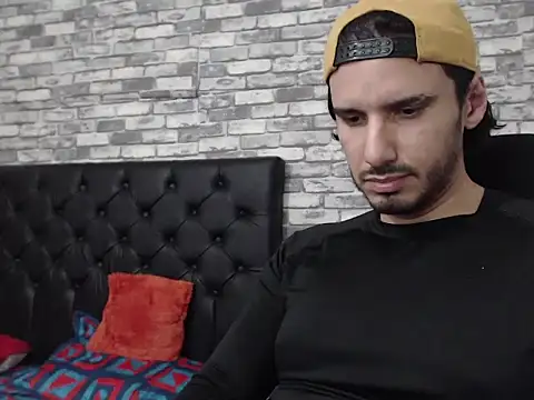 MrTyler667's cam snapshot