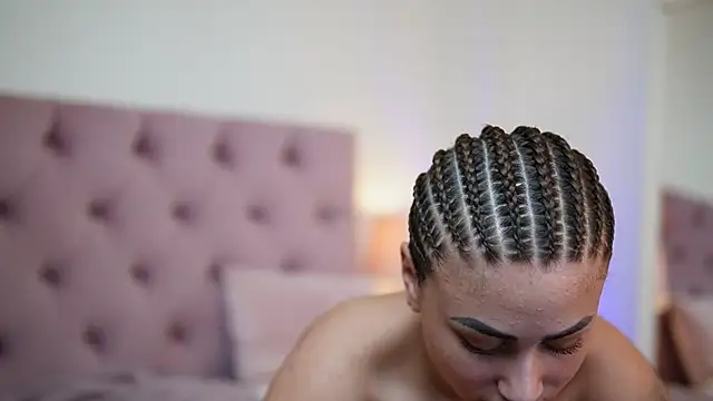 AmeliaJupiter's cam snapshot