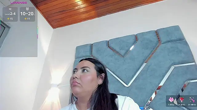 LucciaPorter's cam snapshot