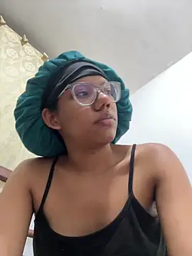 Curly_lily live sex cam