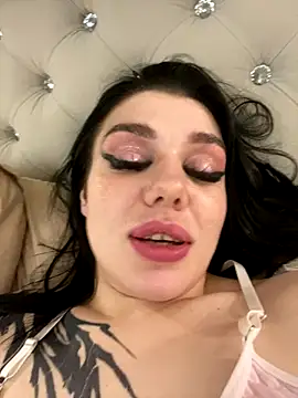 MaeveMoon's cam snapshot