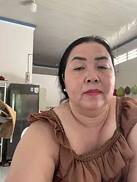 Alinat_'s cam snapshot