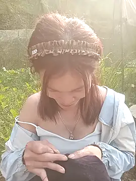 nangmo's cam snapshot