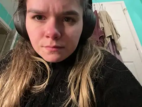 sexycarrie's cam snapshot