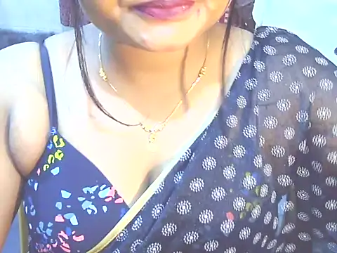 Nusrat_Faria07's cam snapshot