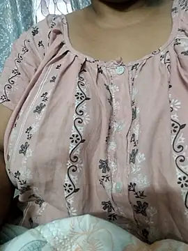 Yusra5's cam snapshot