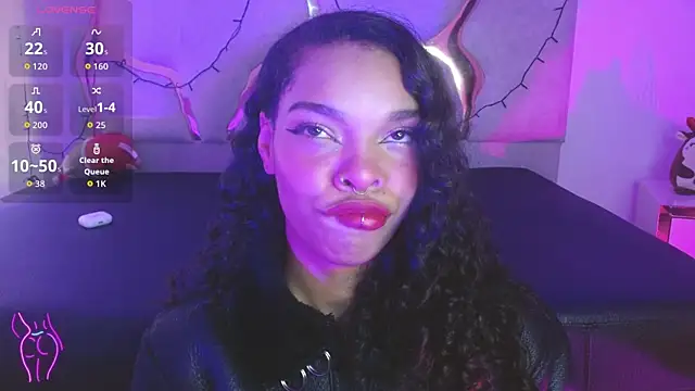 Miagates_tay's cam snapshot