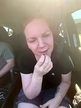 AussieKittyPurr live sex cam