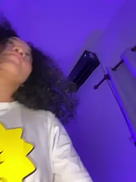 Lucy_wilson5 live sex cam