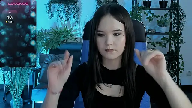 Elainebeness's cam snapshot