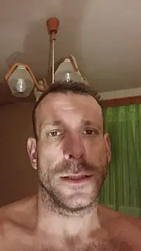 AlanDeLuca live sex cam