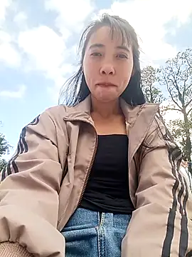 emaame68's cam snapshot