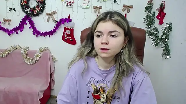 TinaRedly live sex cam