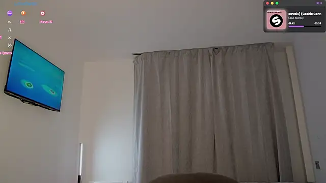 __Milana____'s cam snapshot