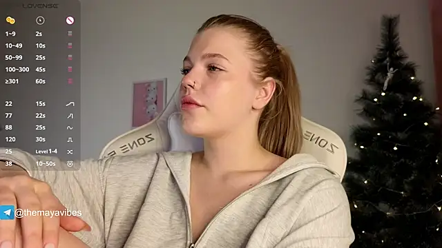 Maya_Rave live sex cam