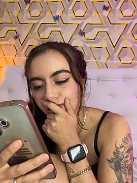 MelanyyJhonson15's cam snapshot