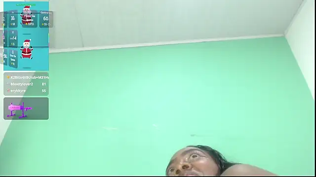 avaleri_cherry's cam snapshot