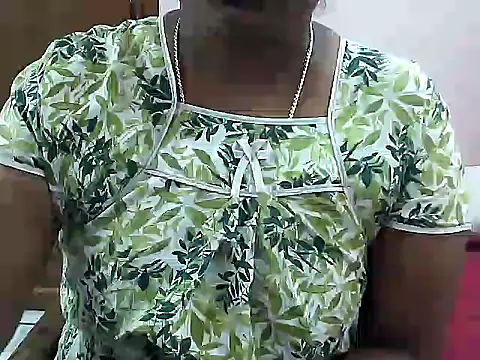 Potti-model-81's cam snapshot