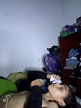 Ehotloveaxxx's cam snapshot