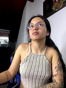 Rosita_forever_'s cam snapshot