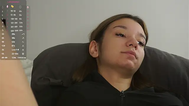 BrynnHolverson live sex cam