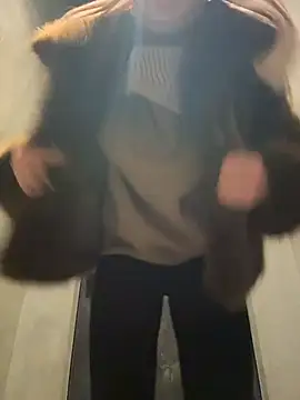 NewLale's cam snapshot