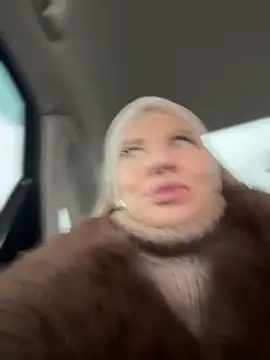 NewLale's cam snapshot