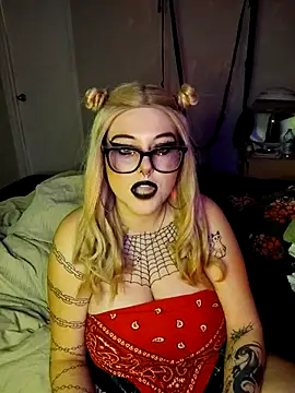 SpiderRose's cam snapshot