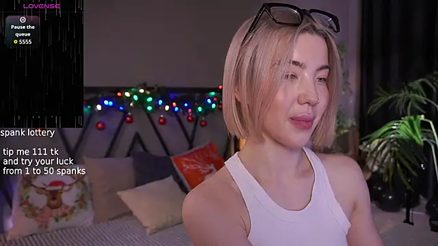 LindaThacker's cam snapshot