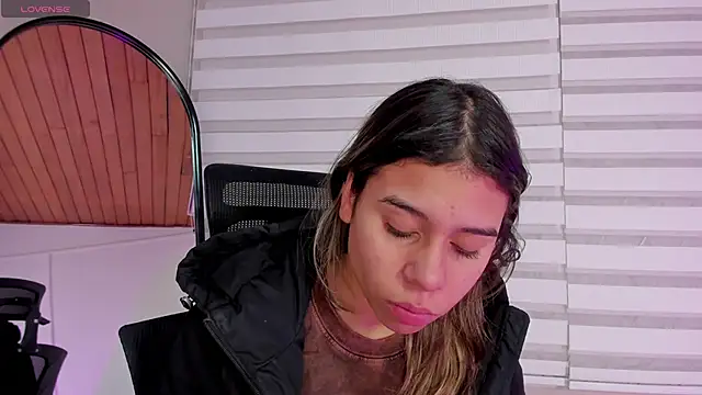 Rachell_criss's cam snapshot