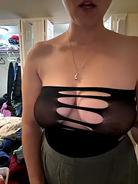 Lovergirl7111's cam snapshot