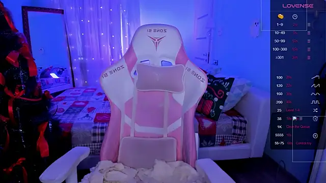 AnyaTaylor_'s cam snapshot