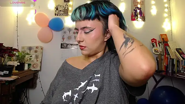 AlmaNanax's cam snapshot