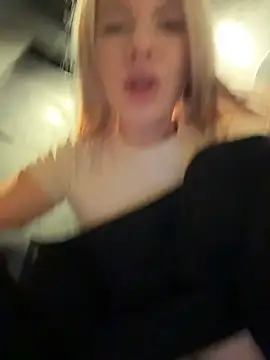 NewLale's cam snapshot