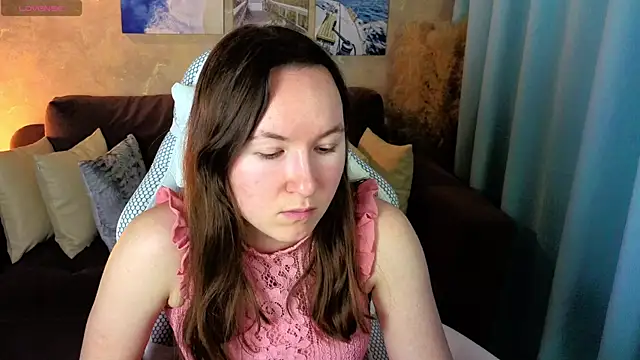 Little_doll_meow's cam snapshot