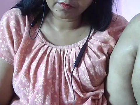 Pooja-suman live sex cam