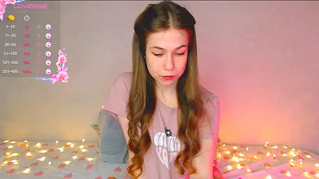 KiraHoney_'s cam snapshot