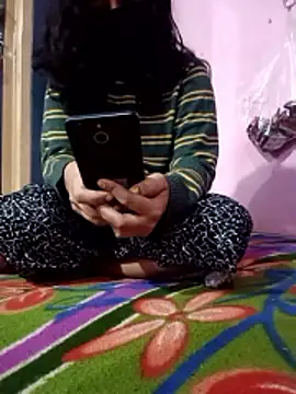 Priya_bhabhi1's cam snapshot