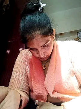 Mohni_love's cam snapshot