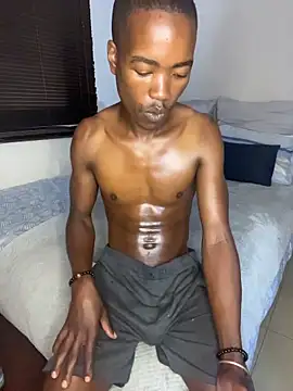 Boytoy_BigD's cam snapshot