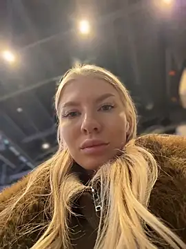 NewLale's cam snapshot