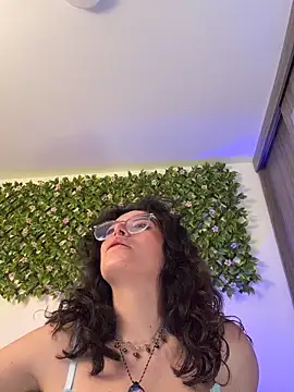 Katheerine's cam snapshot