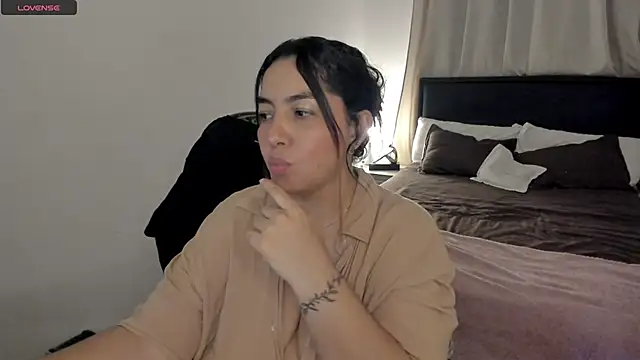 brithany_olson25's cam snapshot