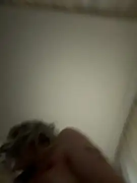 Ozge-SluttyScream69 live sex cam