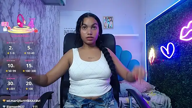 valeria_martinez19's cam snapshot