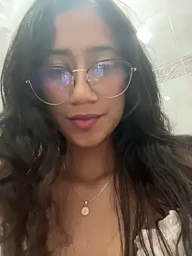 KaitlynLoveCam's cam snapshot